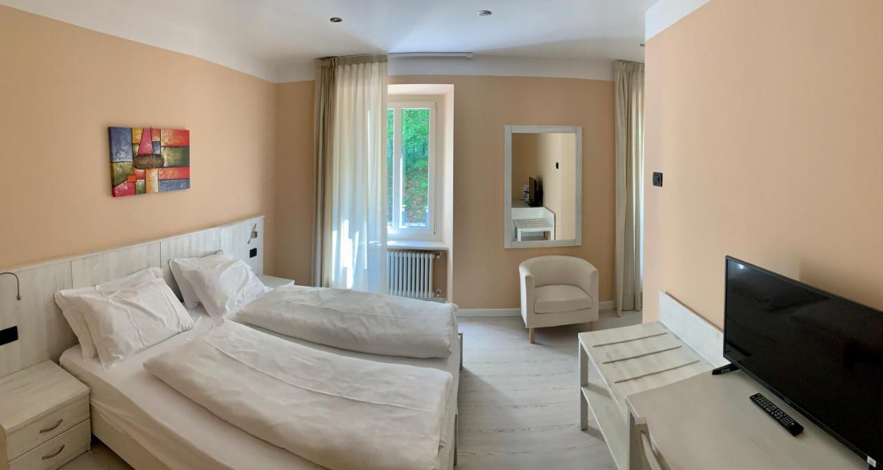 Hotel Du Lac Parc & Residence Lavarone Bagian luar foto