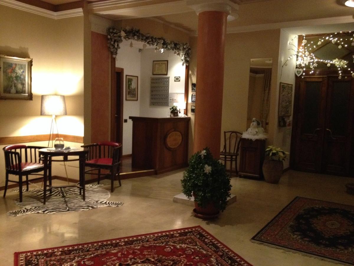 Hotel Du Lac Parc & Residence Lavarone Bagian luar foto